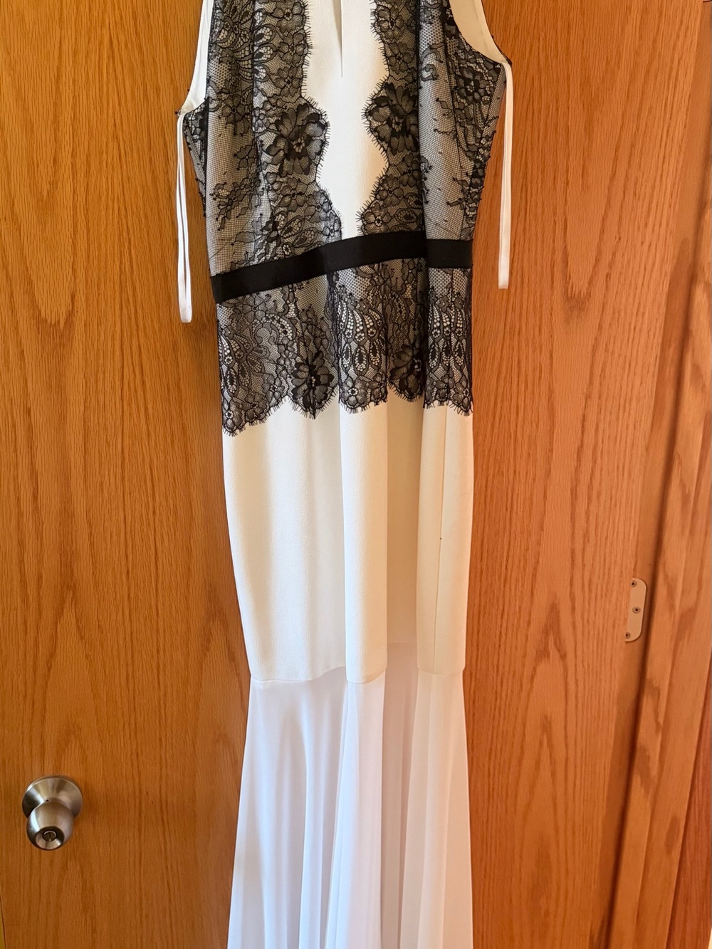 BCBGMaxAzria White Maxi Dress with Black Lace Accents